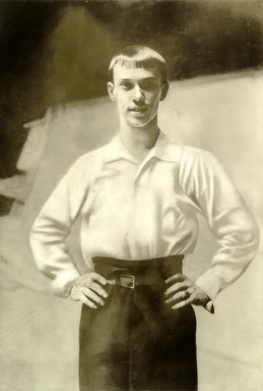 #5 Vaslav Nijinsky — Top 10 Greatest Ballet Dancers of All Time