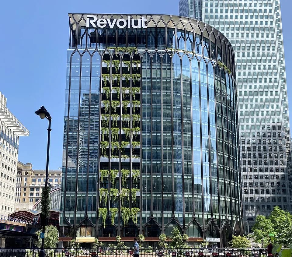 #1 Revolut — Top 10 European Neobanks 2026