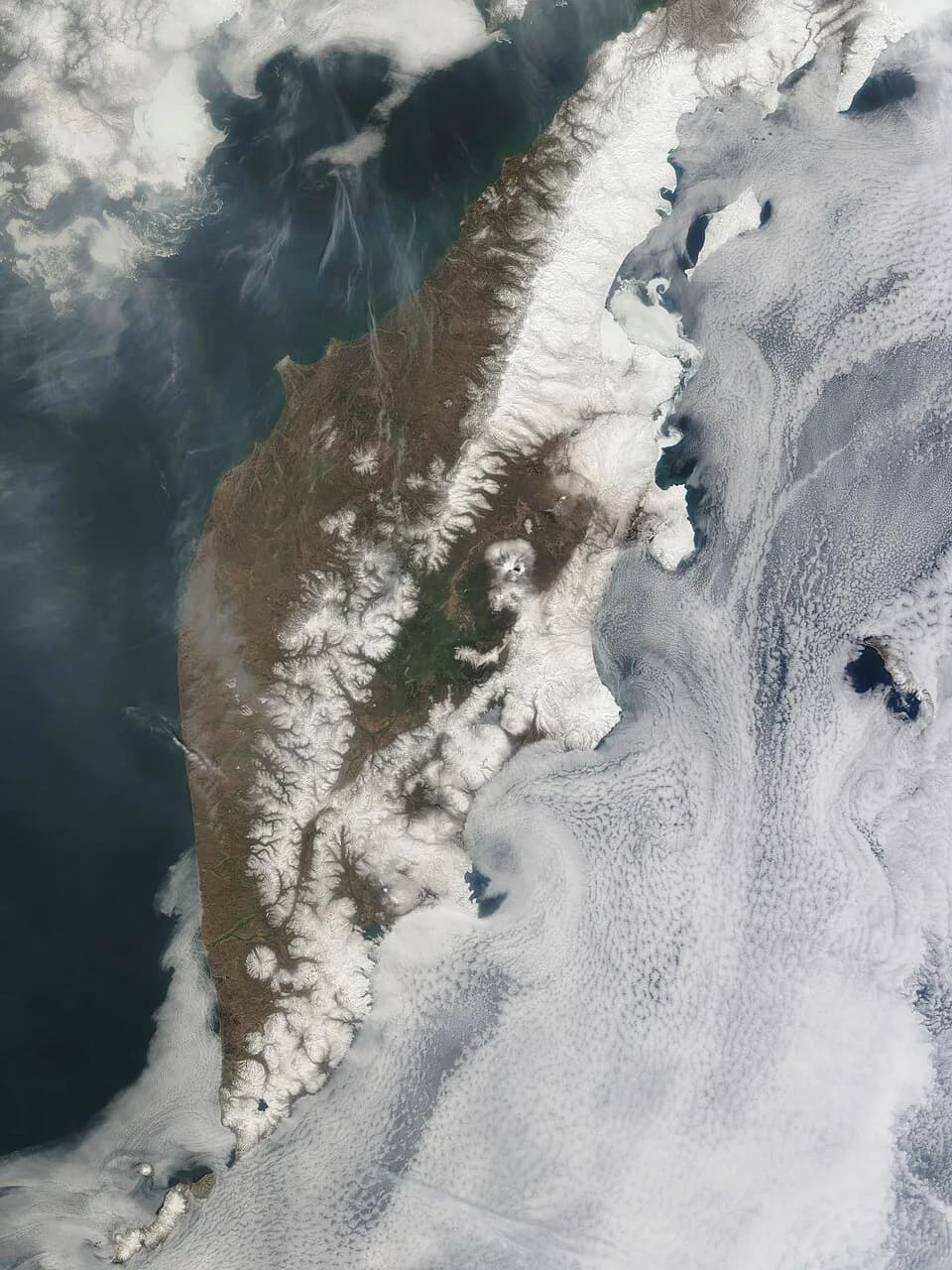 #4 Kamchatka — The Kuril-Kamchatka Trench — Ring of Fire: The Pacific's Most Active Earthquake Zones This Month