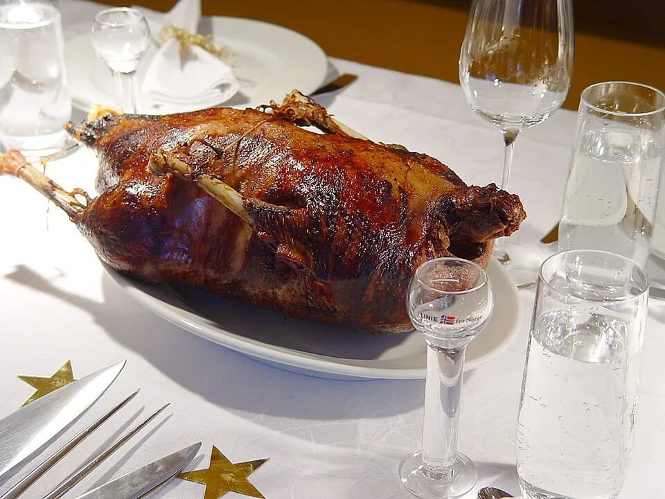 #9 Cantonese Roast Goose — Top 10 Chinese Foods & Dishes to Try
