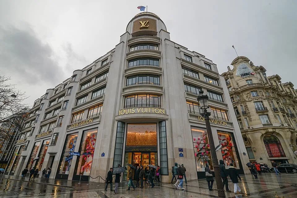 #3 Louis Vuitton — Top 10 Best Luxury Fashion Brands 2026