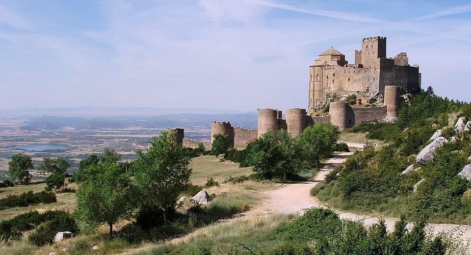 #4 Castillo de Loarre — Top 10 Castles in Spain