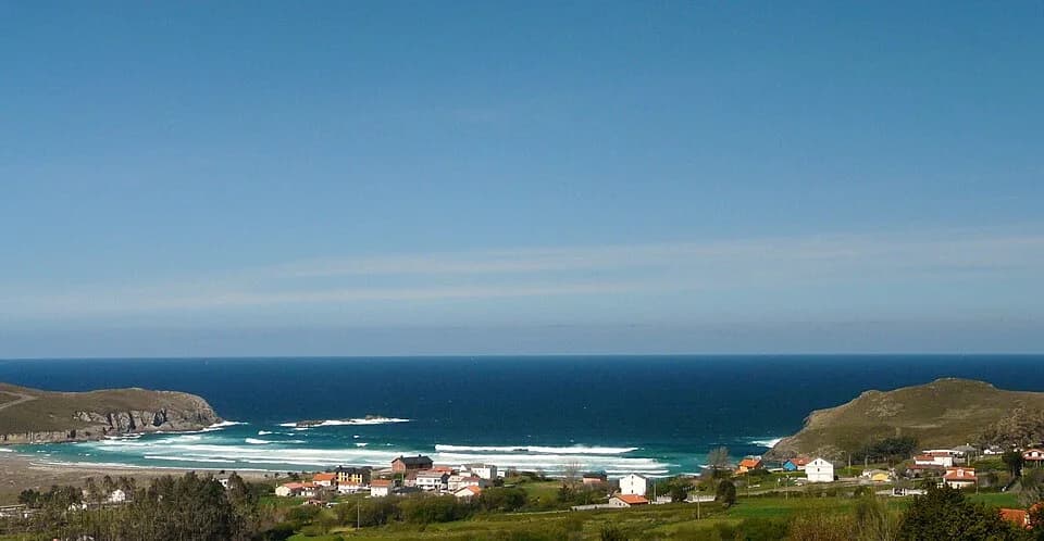 #6 Pantín — Top 10 Surf Spots in Spain