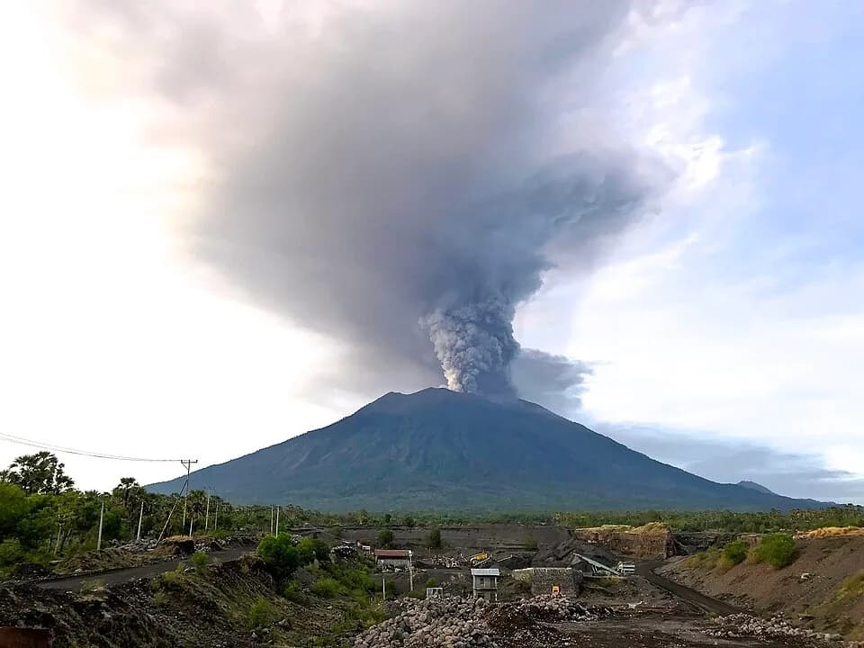 #6 Mount Agung — Top 10 Indonesian Volcanoes in 2026