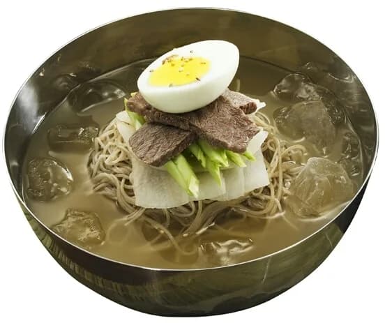 #10 Naengmyeon — Top 10 Korean Traditional Foods