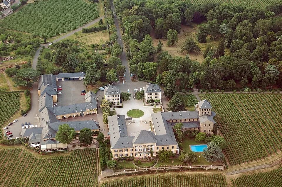 #7 Schloss Johannisberg — Top 10 Vineyards in Germany 2026