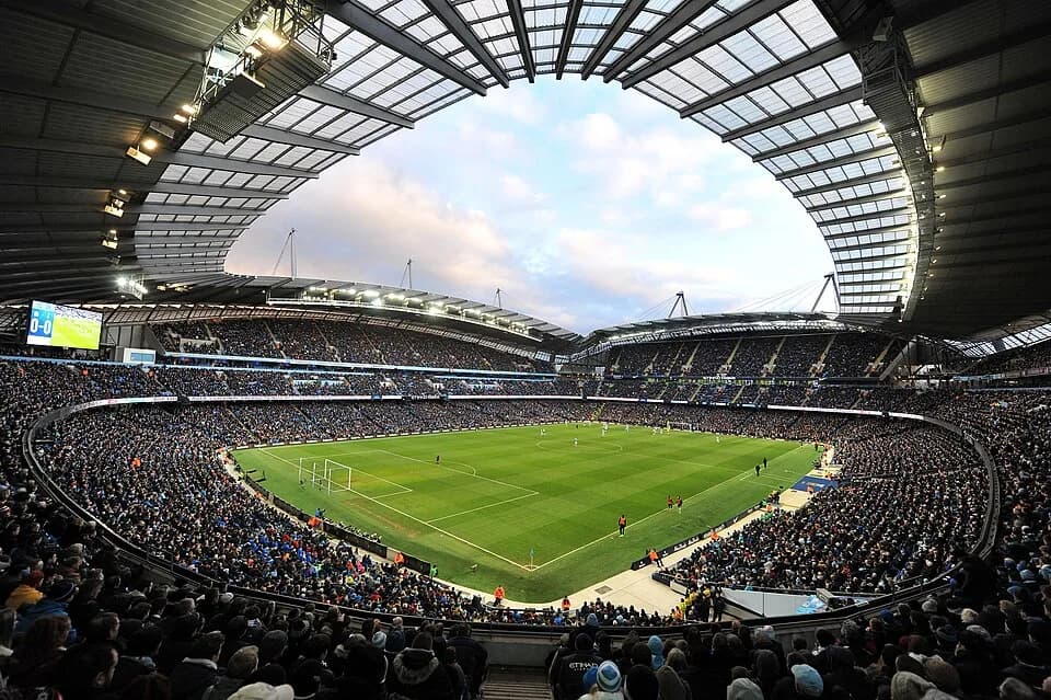 #7 Etihad Stadium — Top 10 Football Stadiums in the UK 2026
