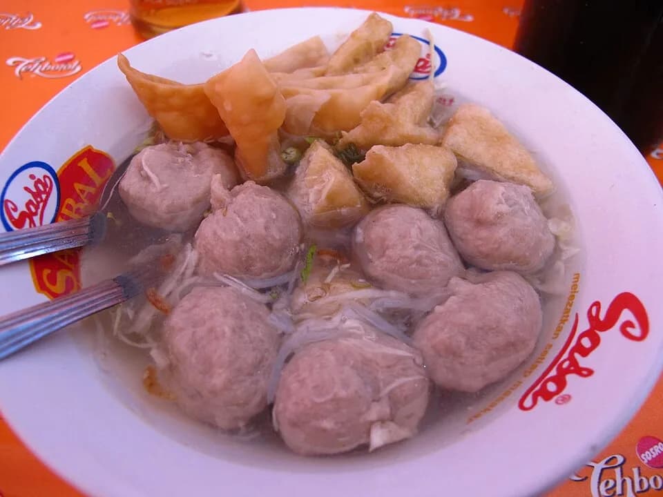 #2 Bakso — Top 10 Indonesian Street Foods in 2026