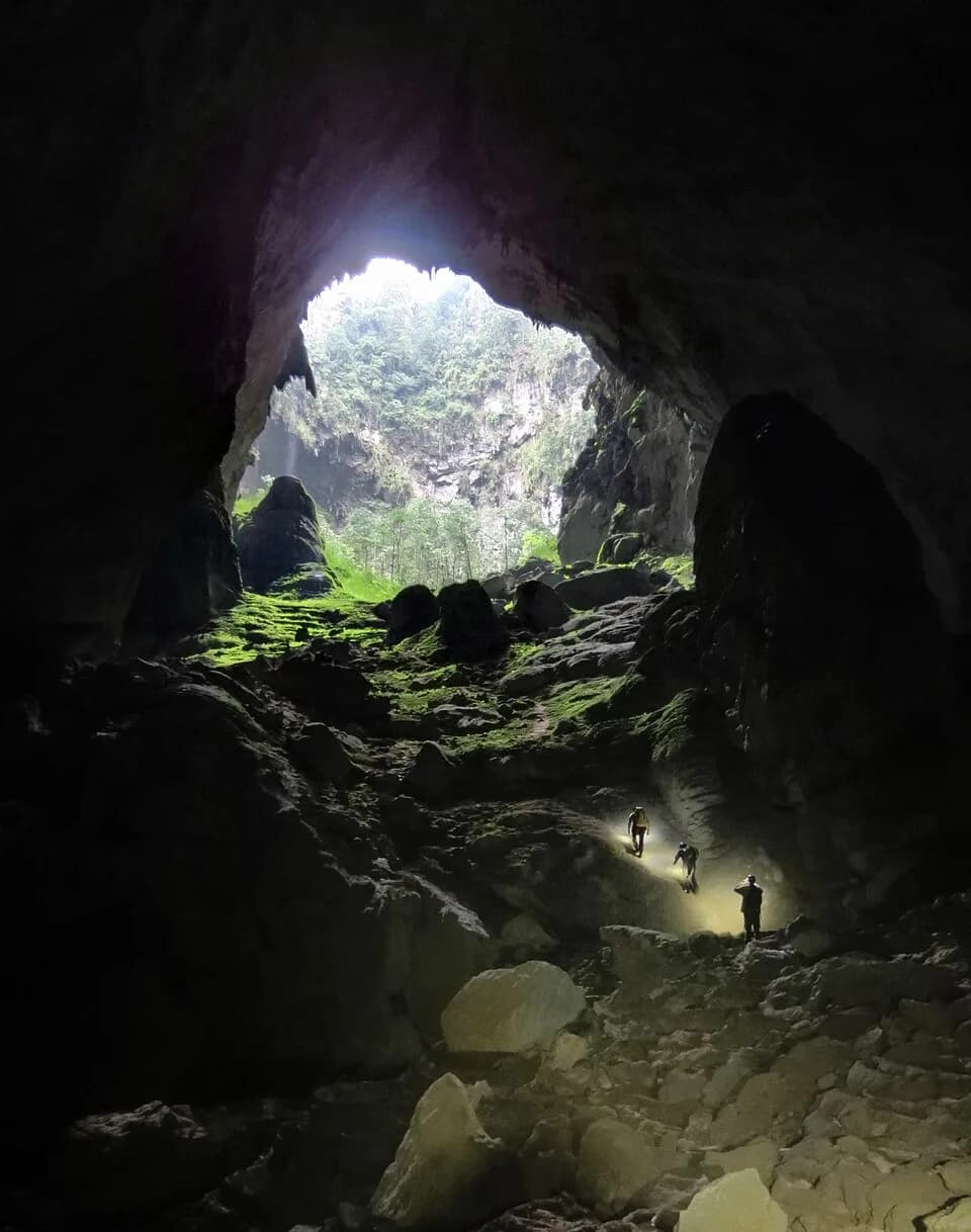 #1 Son Doong Cave, Vietnam — Top 10 Most Beautiful Caves in the World (2026)