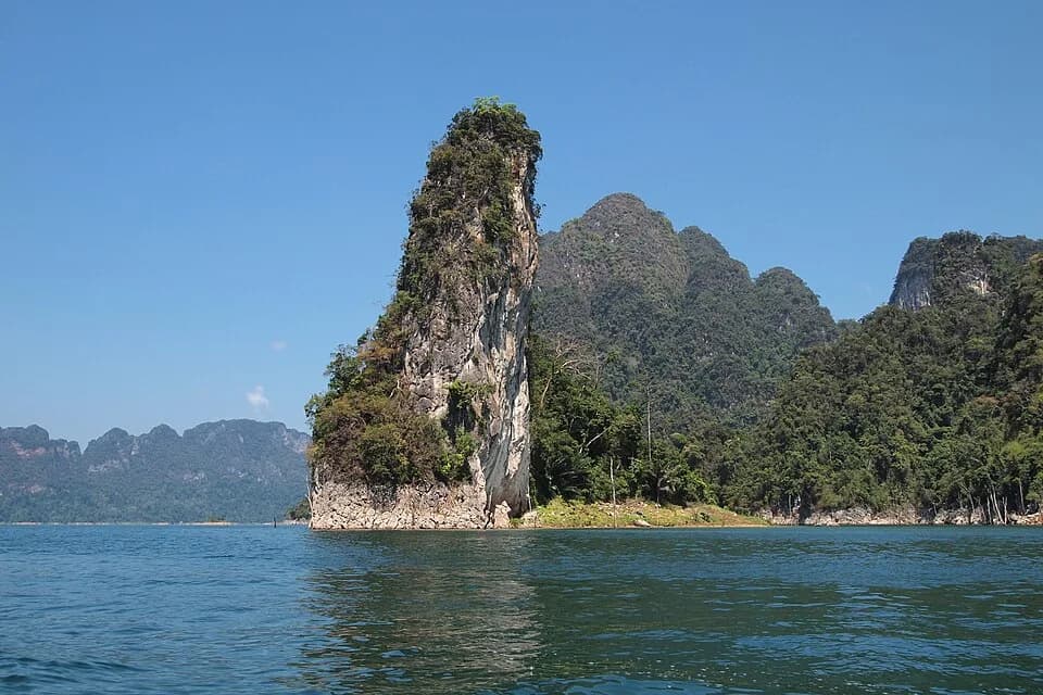 #1 Khao Sok National Park — Top 10 National Parks in Thailand in 2026
