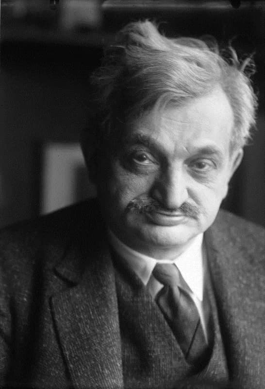 #7 Emanuel Lasker — Top 10 Greatest Chess Players of All Time