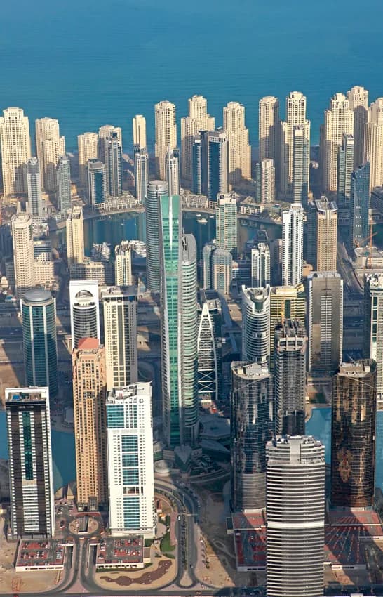 #6 Almas Tower — Top 10 Tallest Buildings in Dubai in 2026