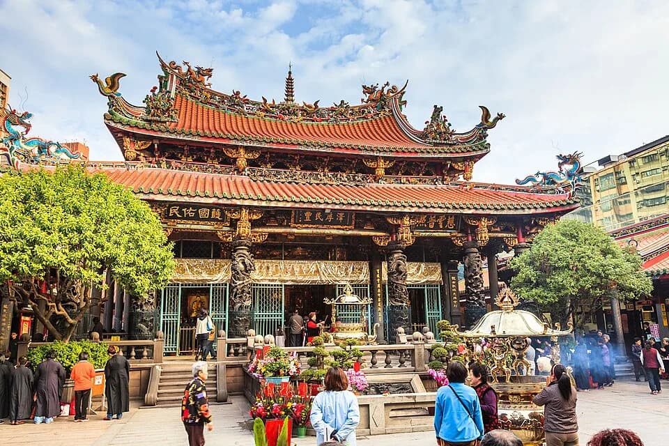 #5 Longshan Temple — Top 10 Things to Do in Taipei in 2026