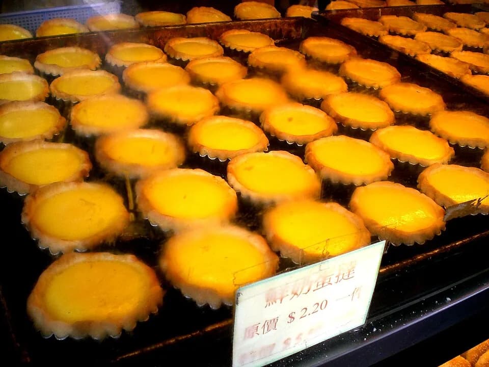 #4 Egg Tart (Dan Tat) — Top 10 Must-Try Hong Kong Foods: Dim Sum, Roast Goose, Egg Tarts & More