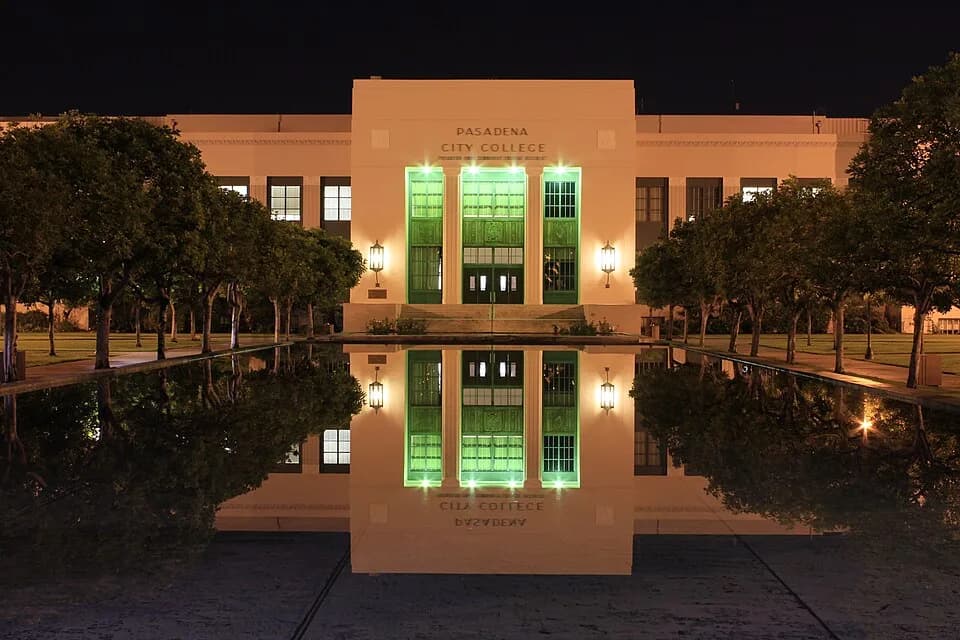 #7 Pasadena City College (California) — Top 10 Best Community Colleges in America (2026 Rankings): Transfer, Cost & Career Outcomes