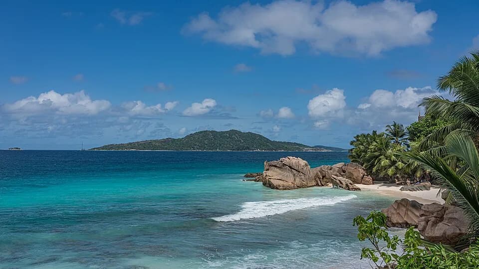 #7 Seychelles — Top 10 Best Islands for a Tropical Getaway