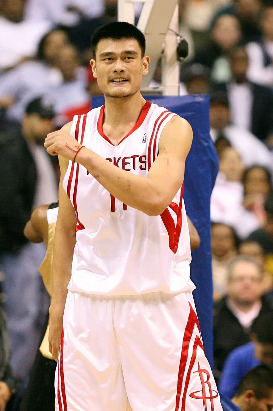 #1 Yao Ming — Top 10 Chinese Sports Heroes