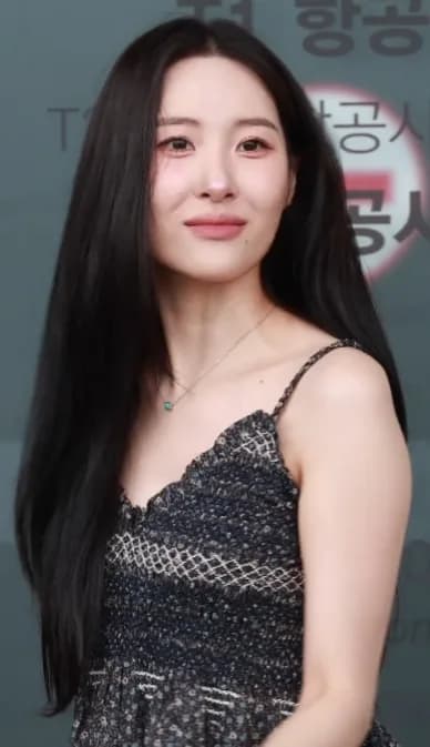#3 Sunmi — Top 10 Korean Female Solo Artists 2026