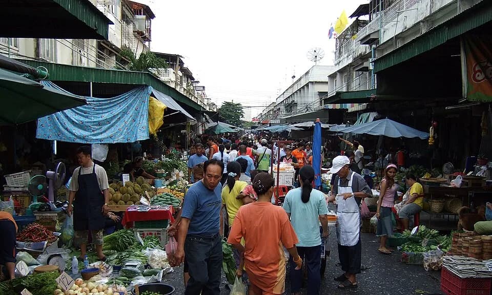 #4 Khlong Toei Market — Top 10 Street Food Markets in Bangkok