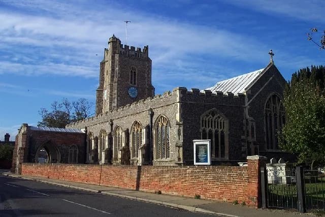 #7 Aldeburgh — Top 10 Charming Coastal Towns in the UK for 2026