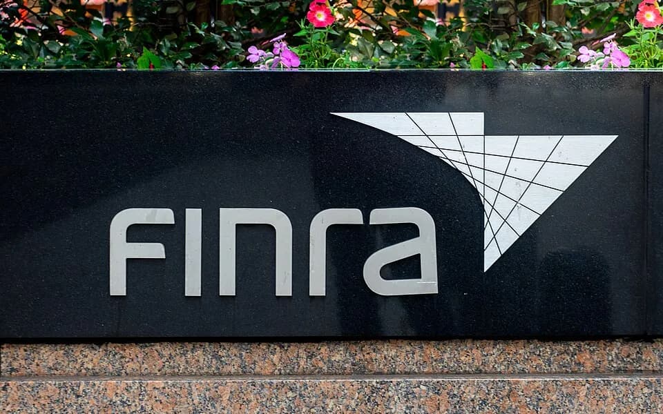 #7 FINRA (Financial Industry Regulatory Authority) — Top 10 US Financial Regulators and Their Mandates