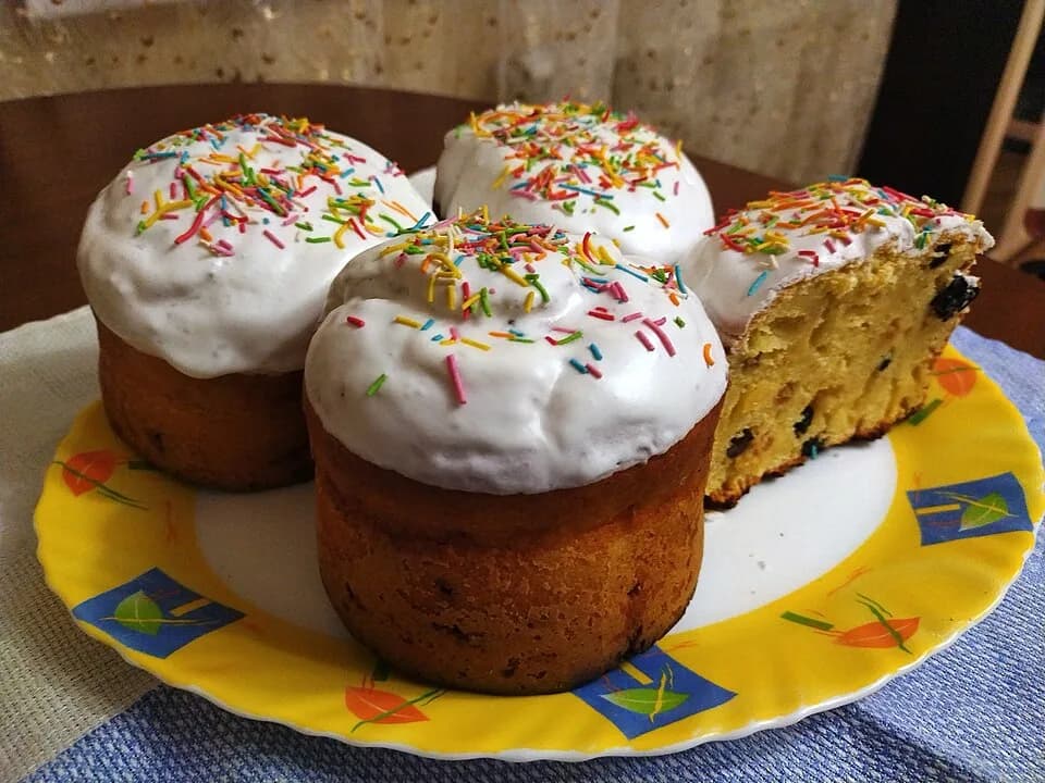 #10 Kulich — Russia & Eastern Europe — Top 10 Easter Foods From Around the World in 2026