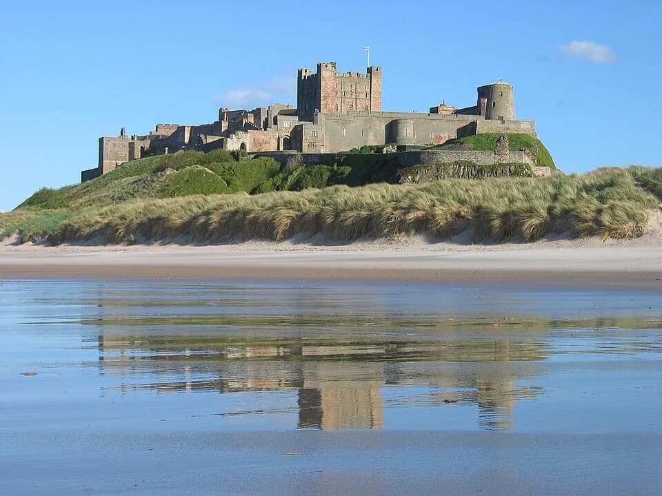#7 Bamburgh Castle — Top 10 Castles to Visit in the UK 2026 – Must‑See Historic Sites