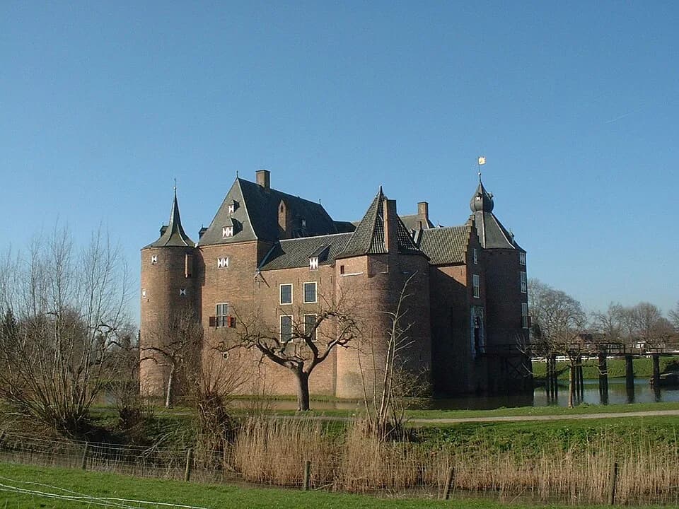 #5 Ammersoyen Castle — Top 10 Castles to Visit in the Netherlands 2026