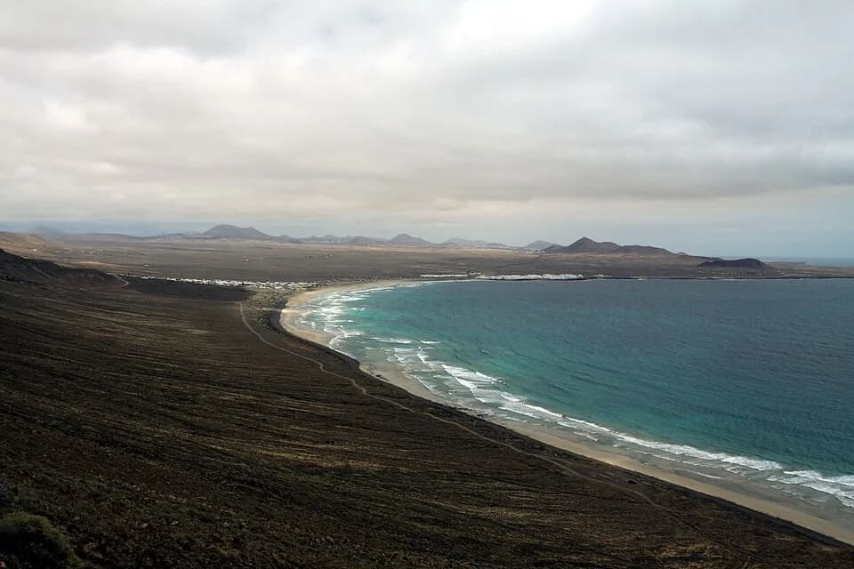 #9 Famara, Lanzarote — Top 10 Surf Spots in Spain