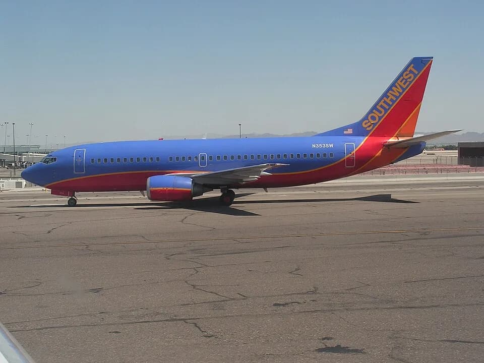 #3 Southwest Airlines — Top 10 Best Budget Airlines in the World 2025