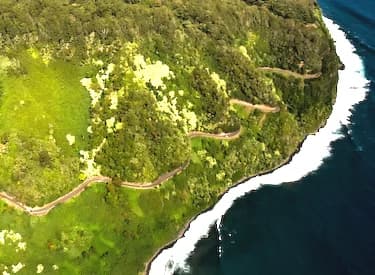 #8 Hana Highway — Top 10 Road Trips in the USA 2026