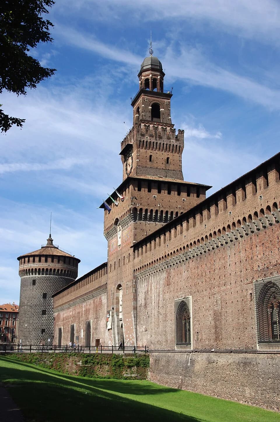 #3 Castello Sforzesco, Milan — Top 10 Italian Castles in 2026