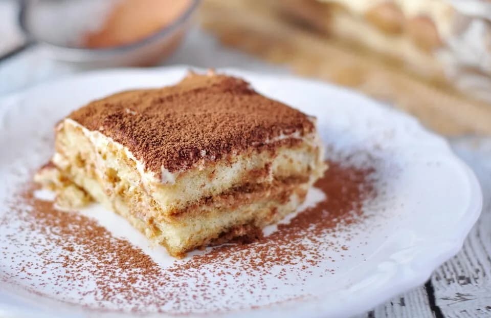 #1 Tiramisù — Top 10 Italian Desserts in 2026