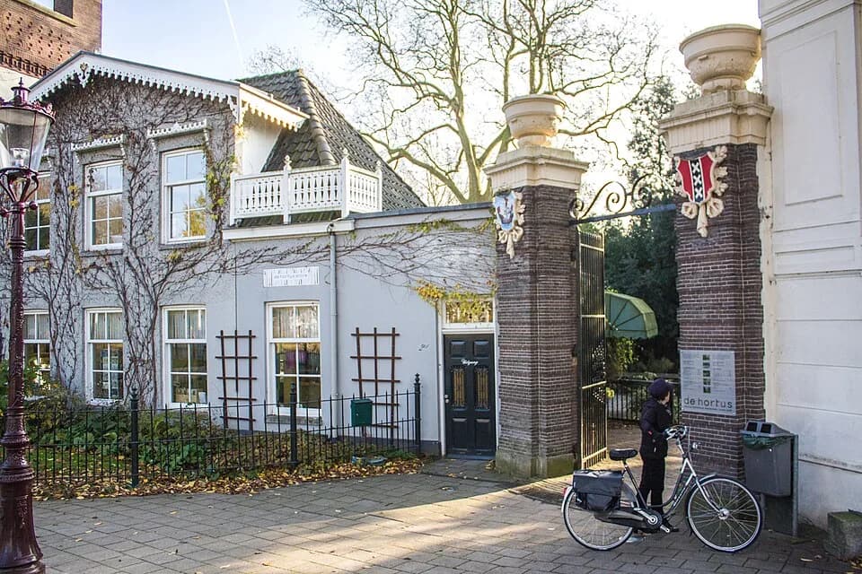 #7 Hortus Botanicus Amsterdam — Top 10 Tulip & Flower Experiences in the Netherlands 2026