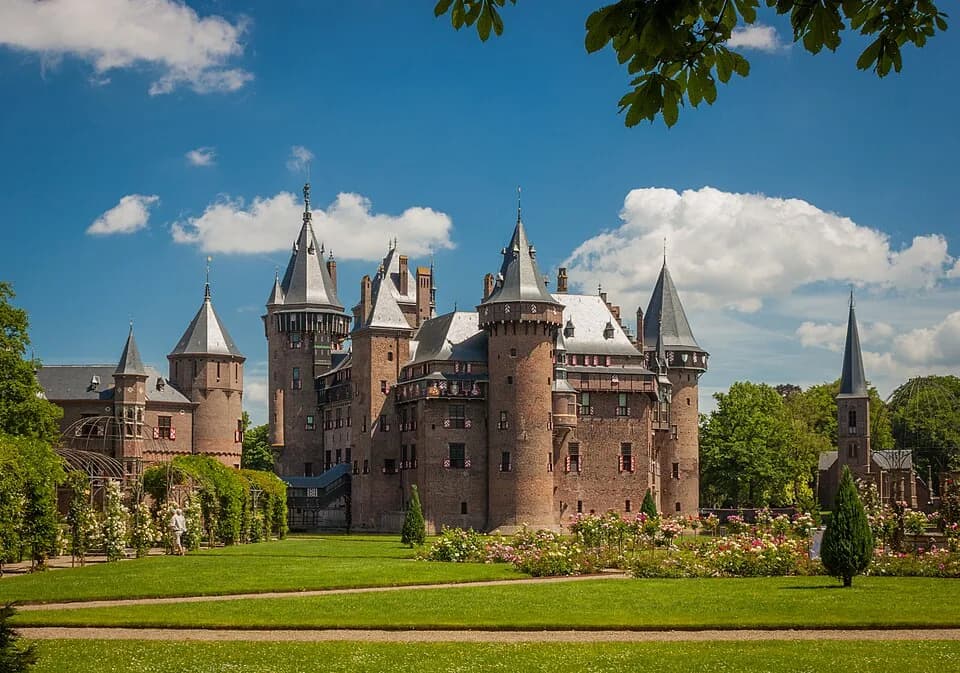 #1 De Haar Castle — Top 10 Castles to Visit in the Netherlands 2026