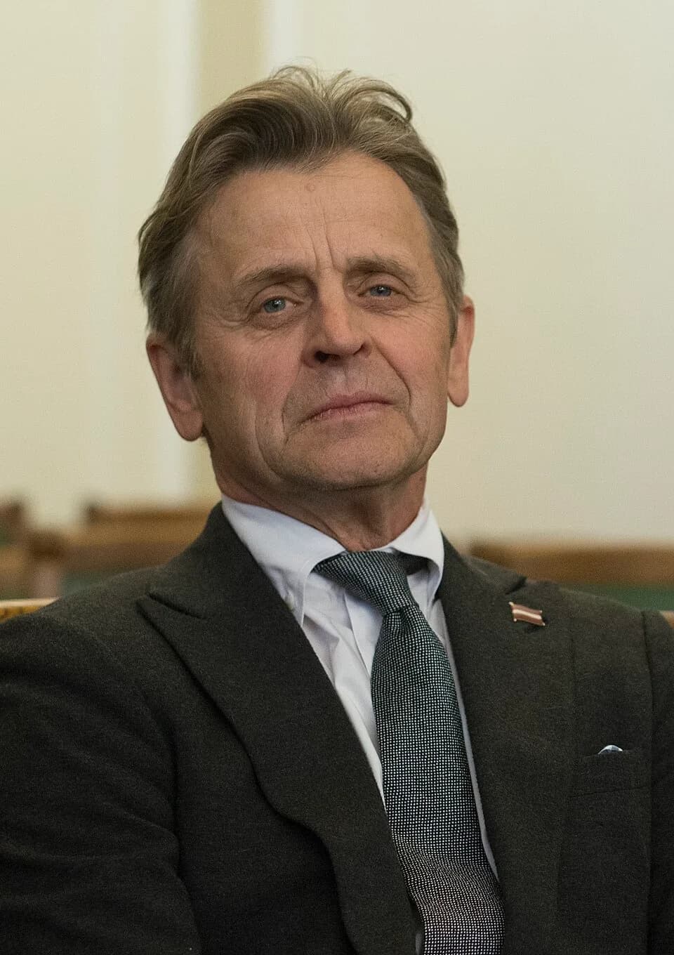 #2 Mikhail Baryshnikov — Top 10 Greatest Ballet Dancers of All Time