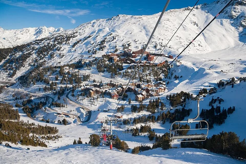 #8 Les Arcs — Top 10 Ski Resorts in the French Alps 2026