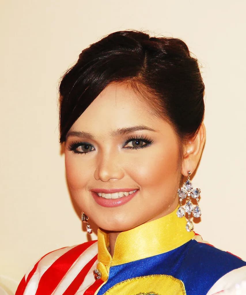 #3 Siti Nurhaliza — Top 10 Malaysian Music Acts of All Time