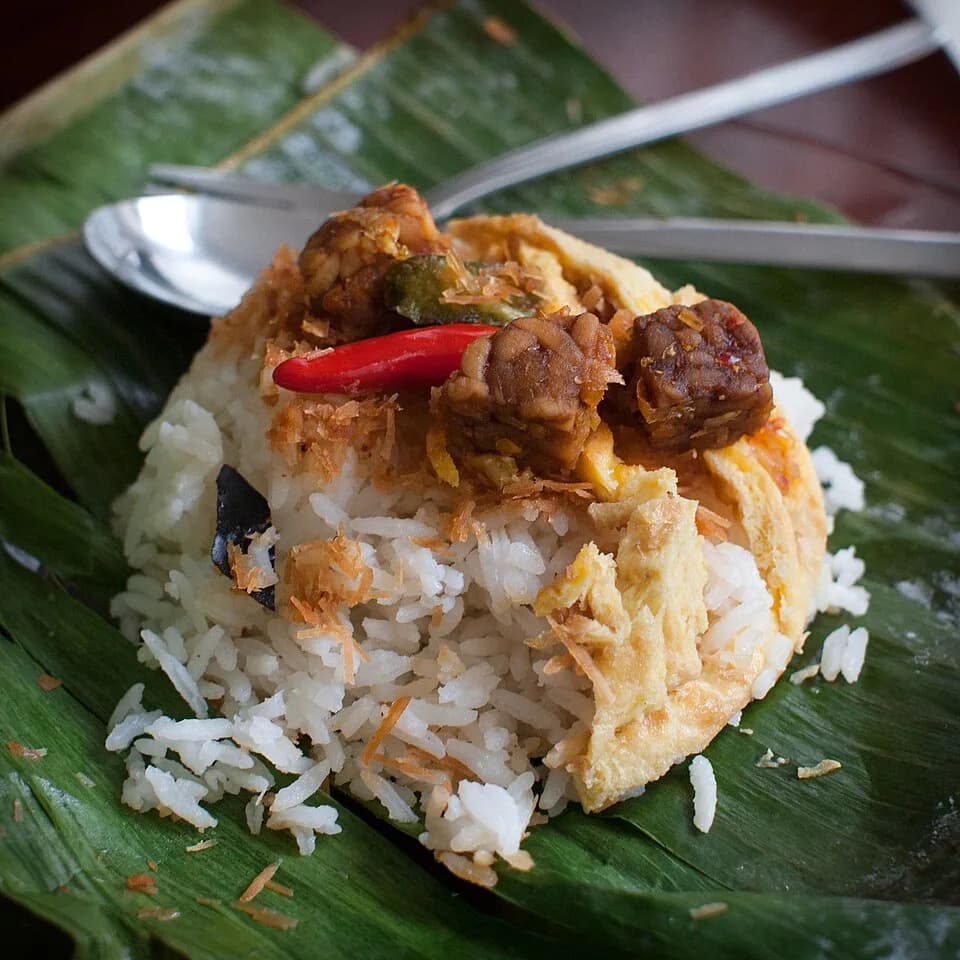 #3 Nasi Uduk — Top 10 Indonesian Rice Dishes in 2026