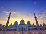#1 Sheikh Zayed Grand Mosque — Top 10 Things to See in Abu Dhabi in 2026