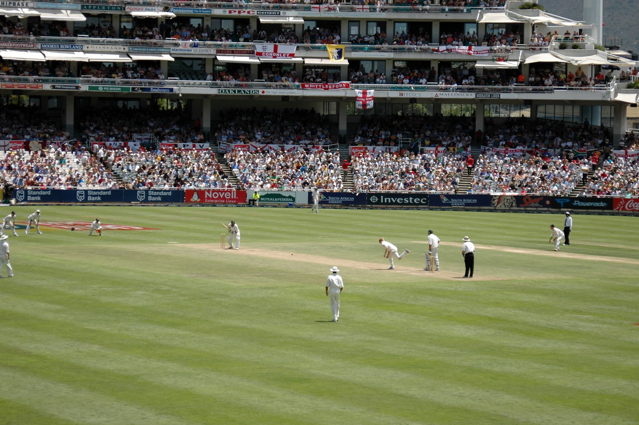 Top 10 Best Cricket Players of All Time