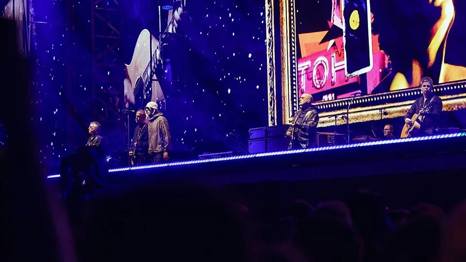 #9 Oasis — Top 10 Streaming Shows to Watch in June 2026