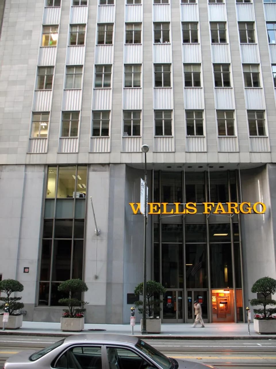 #3 Wells Fargo — Top 10 US Investment Banks by Net Revenue (2026 Ranking & Comparison)