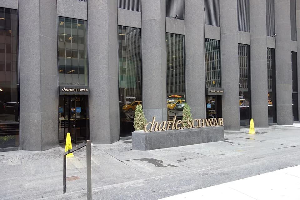 #1 Charles Schwab — Top 10 Online Brokerages in 2026