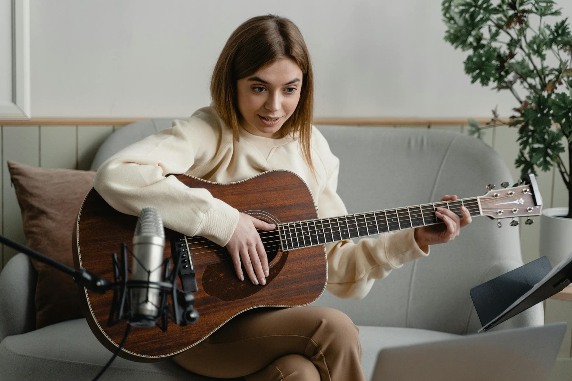 Top 10 Worst Music Streaming Royalty Practices