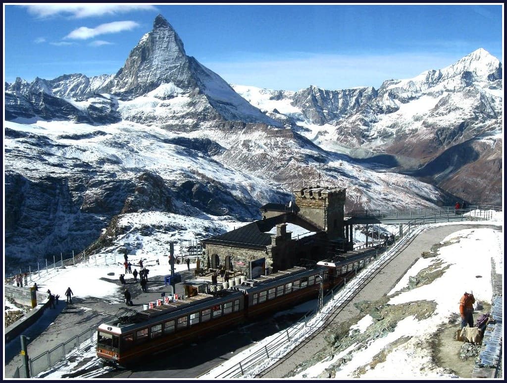 Top 10 Epic Hiking Trails Around the World — Nature Top 10 List