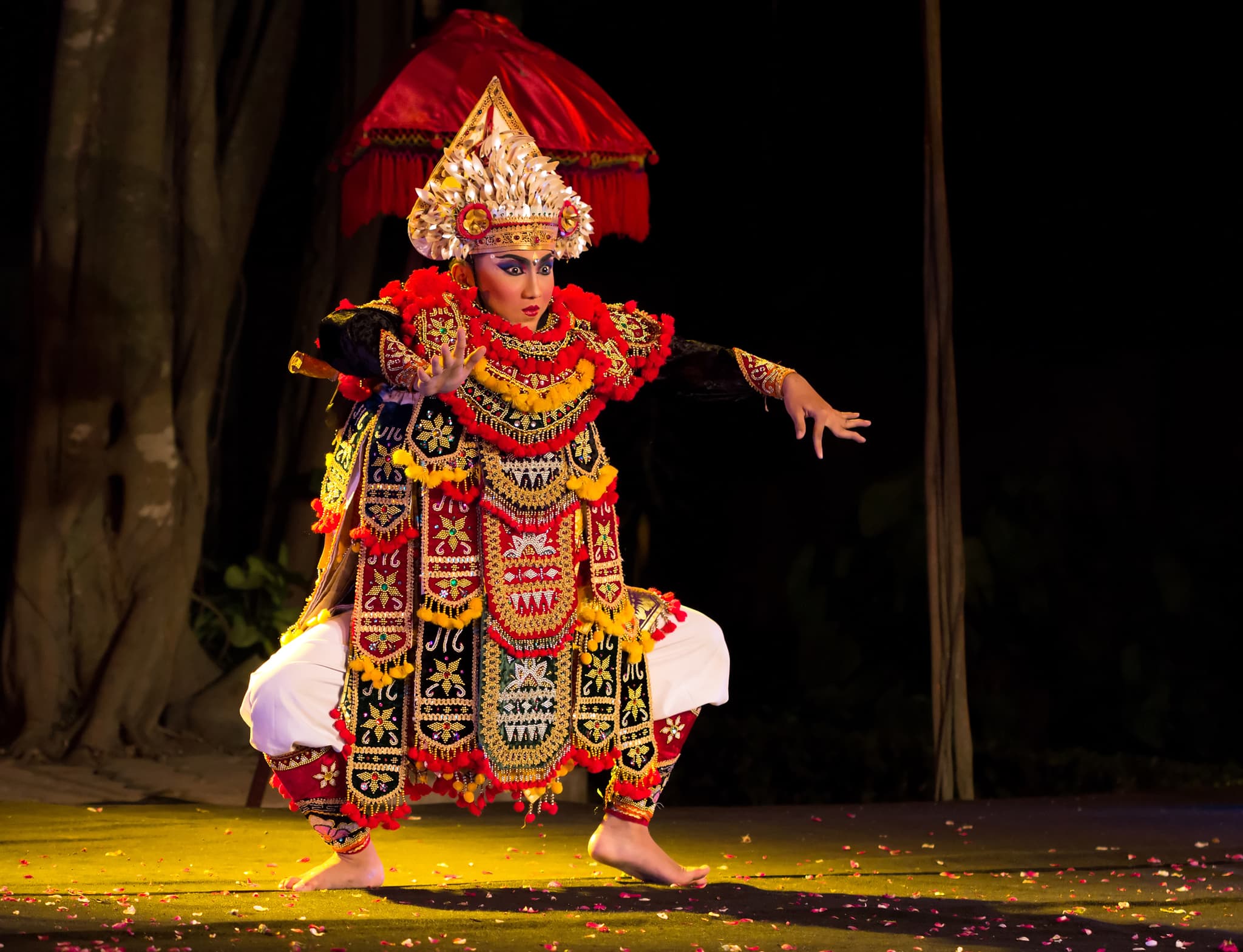Top 10 Indonesian Traditional Dances — Events Top 10 List