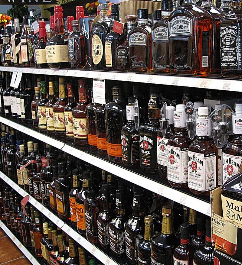Top 10 Whiskeys Every Beginner Should Try