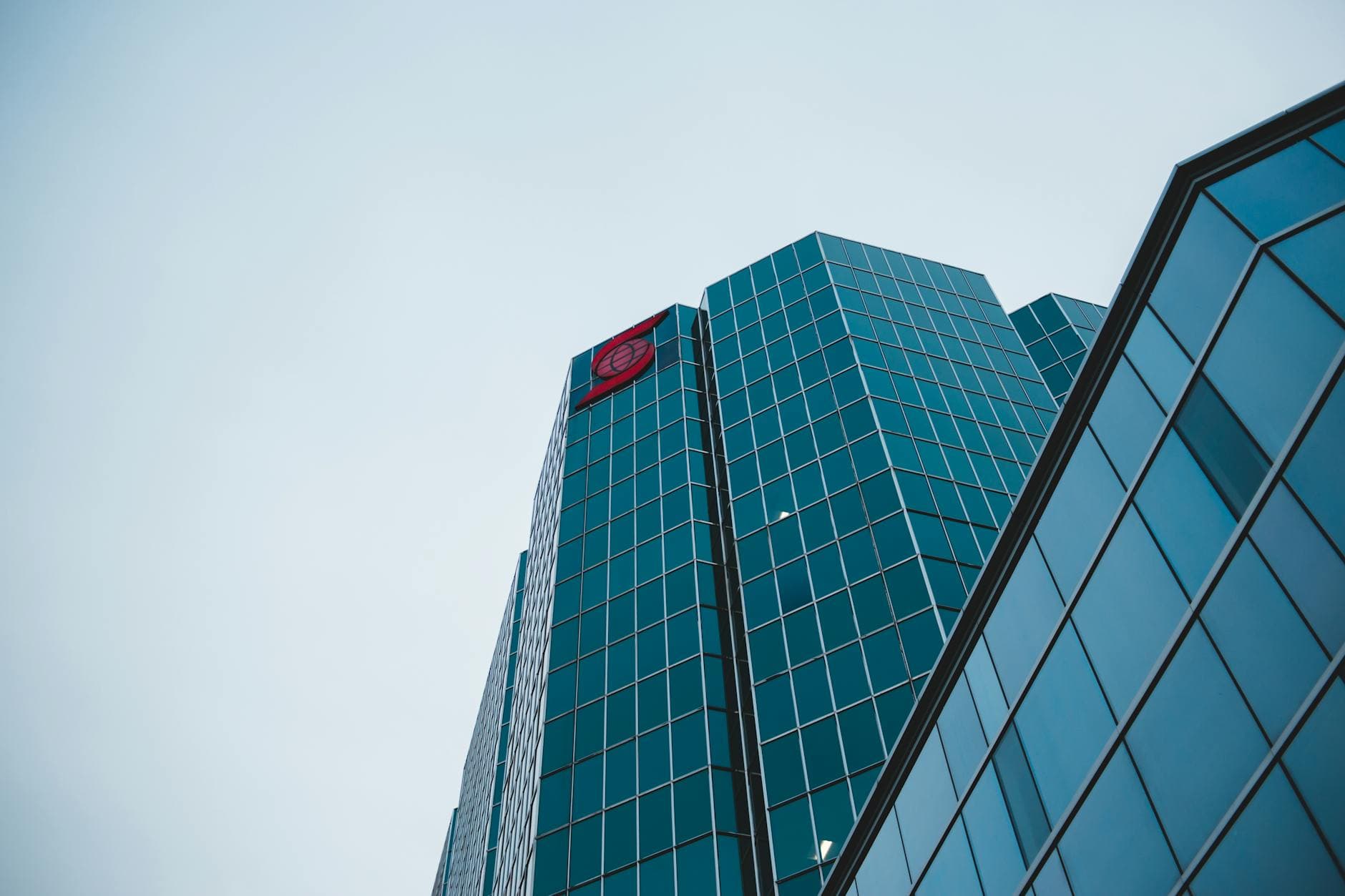 Top 10 US Reinsurance Companies by Net Premium — Finance Top 10 List