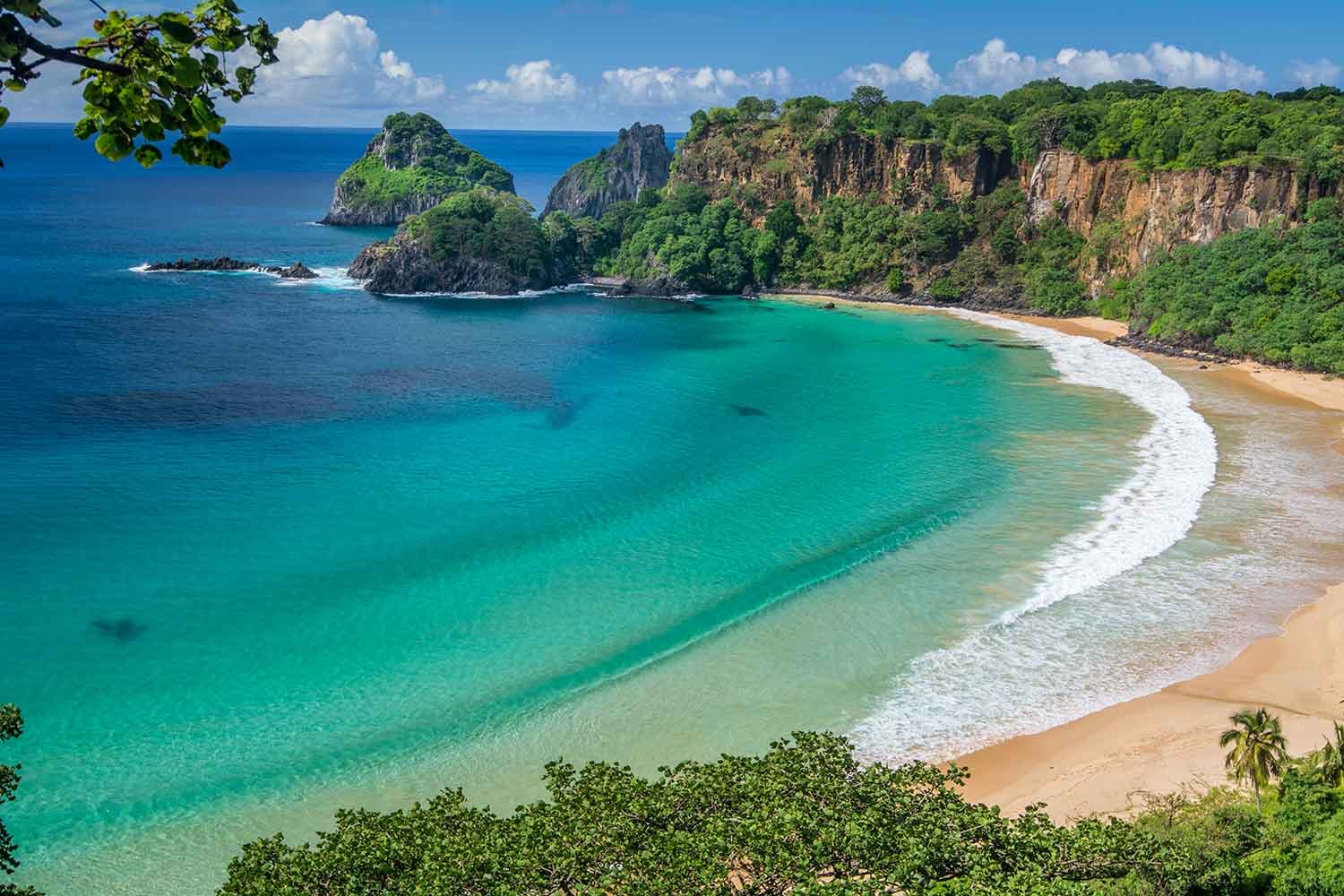 #5 Baia do Sancho, Brazil — Top 10 Beaches in the World 2026